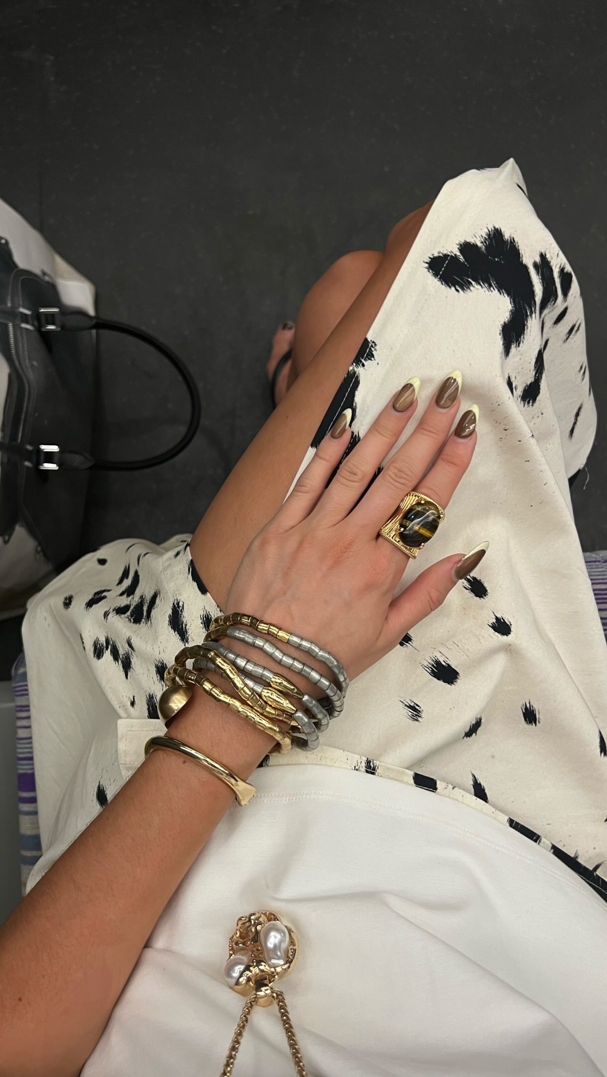 Another day of finding something to wear in this heat whilst still adding some styling đ»