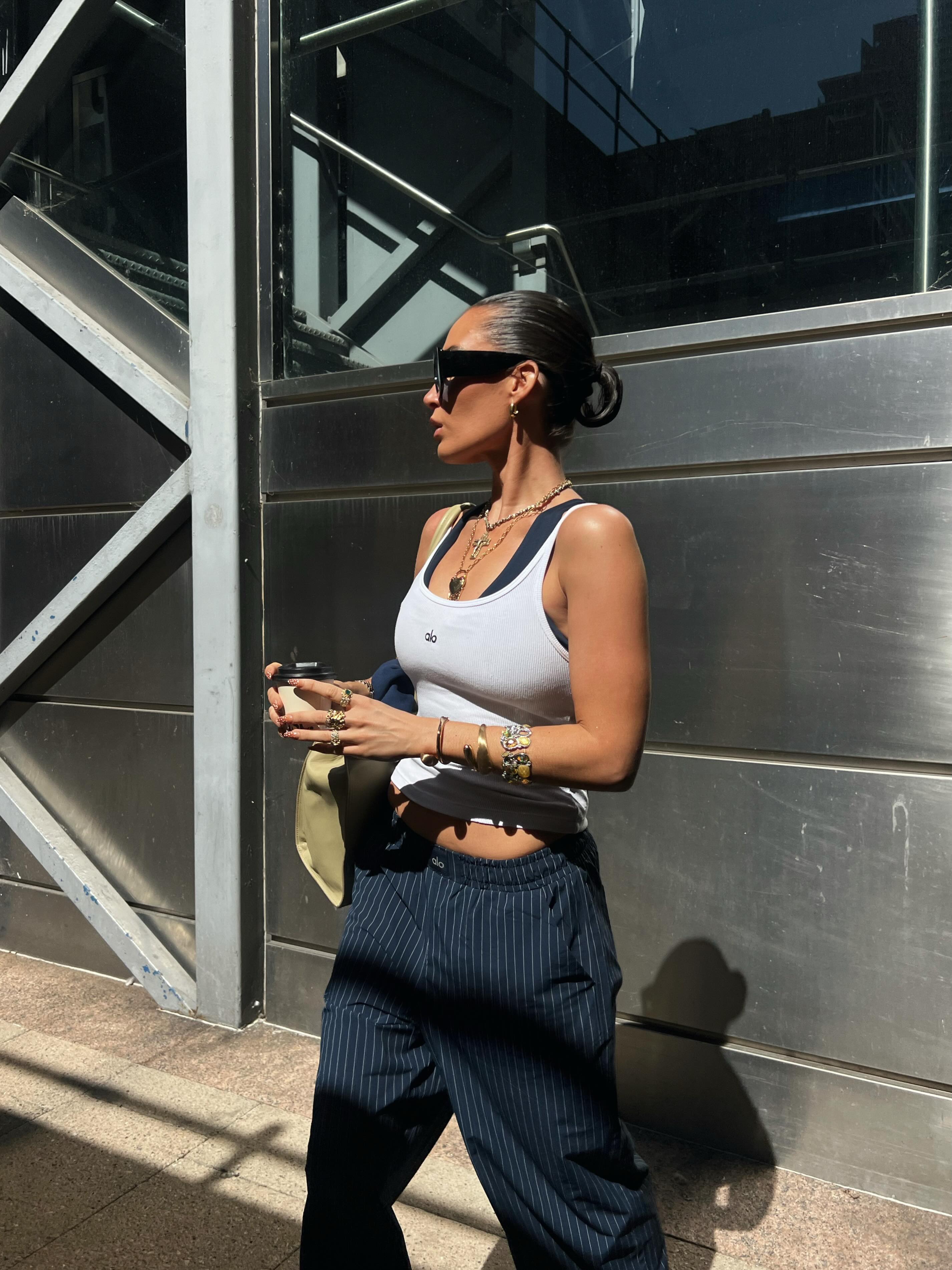 in the city in @alo đ ad